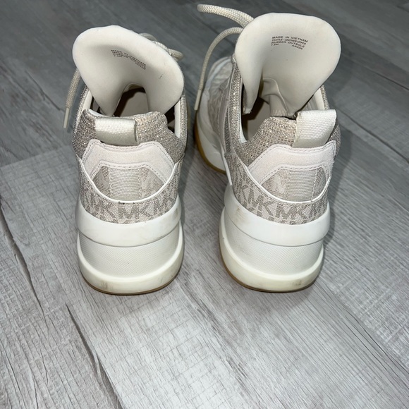 Michael Kors Olympia trainers - Picture 6 of 6